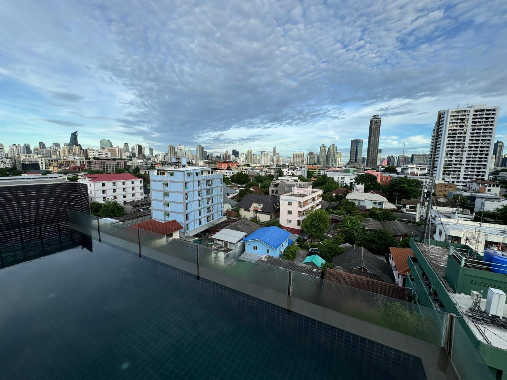 W8 Condo, Luxe 2 Bedroom Private Floor, Best Hip Central Bangkok Area, 5 Mins From Thonglo Bts Station Esterno foto